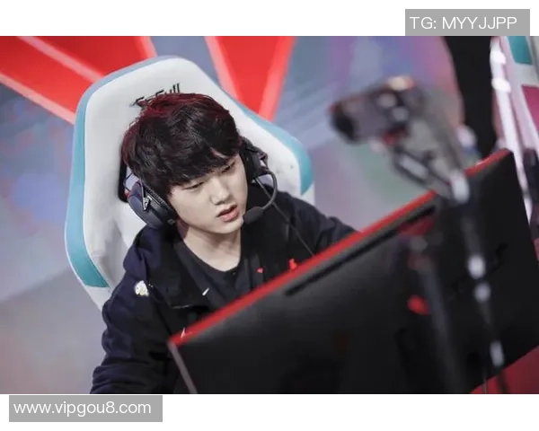 V5战队在英雄联盟赛场上的防守反击策略分析与成效评估 V5战队在英雄联盟赛场上的防守反击策略分析与成效评估