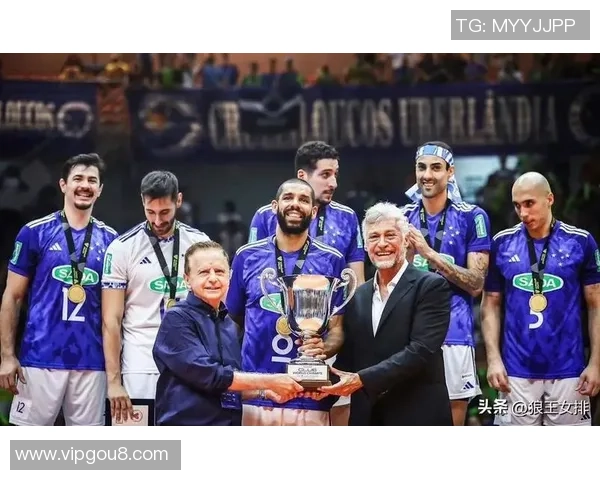 克鲁塞罗与竞技6的精彩对决分析与赛后点评 克鲁塞罗与竞技6的精彩对决分析与赛后点评