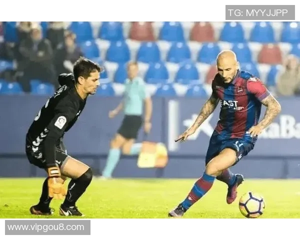 巴伦西亚主场迎战莱万特争夺西甲宝贵积分的激烈对决